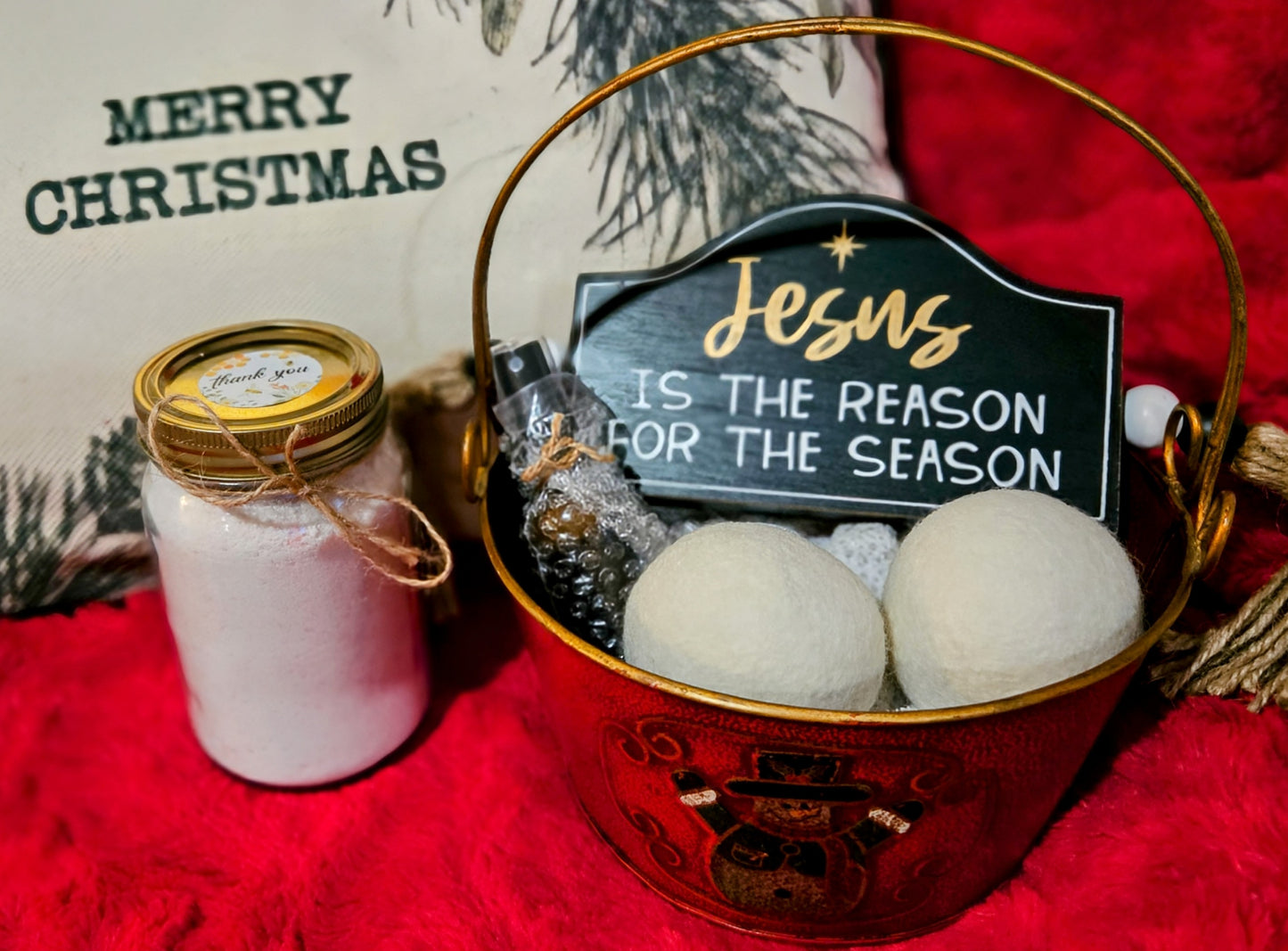 Laundry Bundle: Heaven Fresh laundry powder, organic wool balls (set of 2), Heaven Fresh Lavender & Vanilla scent spray